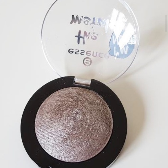 *NEW Essence The Metals Eyeshadows Set of 3- 4g each! - Picture 5 of 7